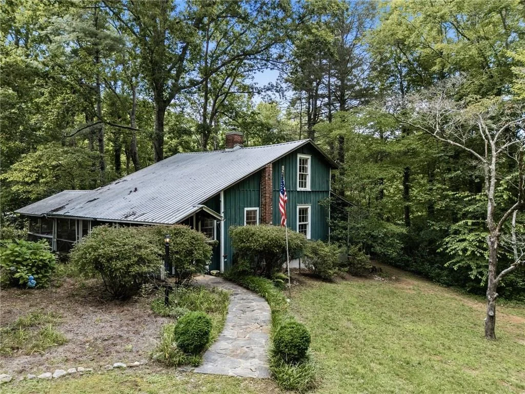 31 Bear Creek Lane, Clayton, GA, 30525