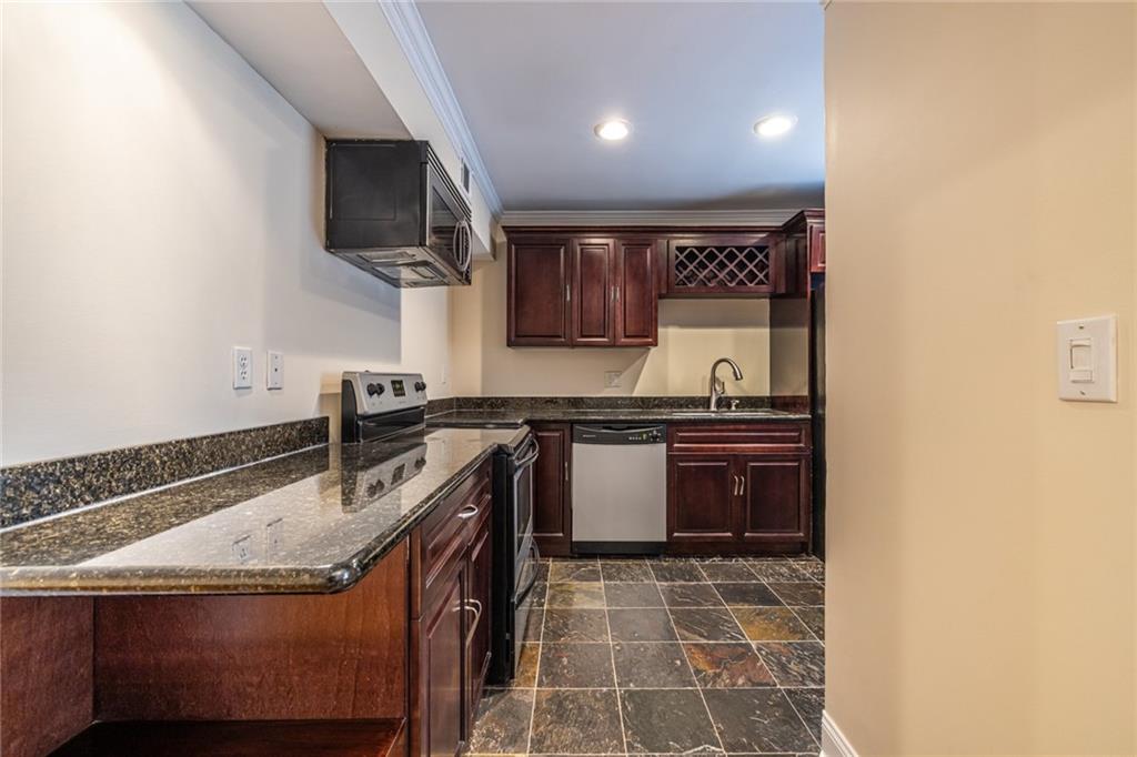 3091 Colonial Way #I2, Atlanta, Georgia image 7
