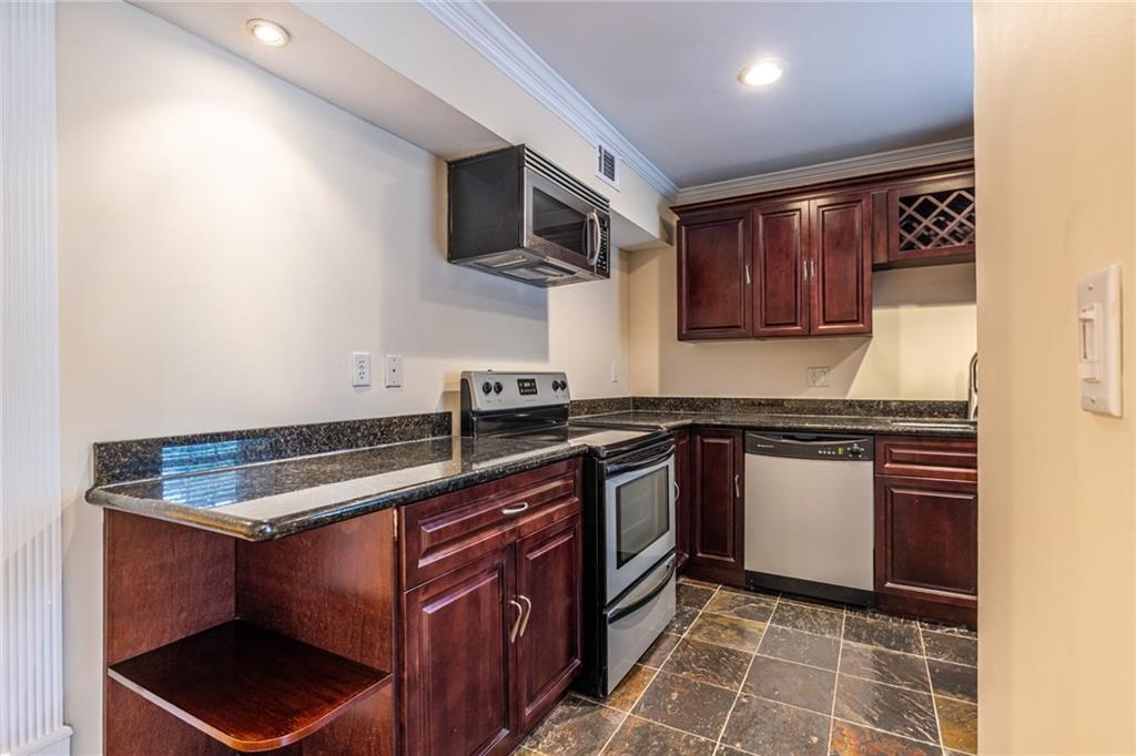 3091 Colonial Way #I2, Atlanta, Georgia image 8