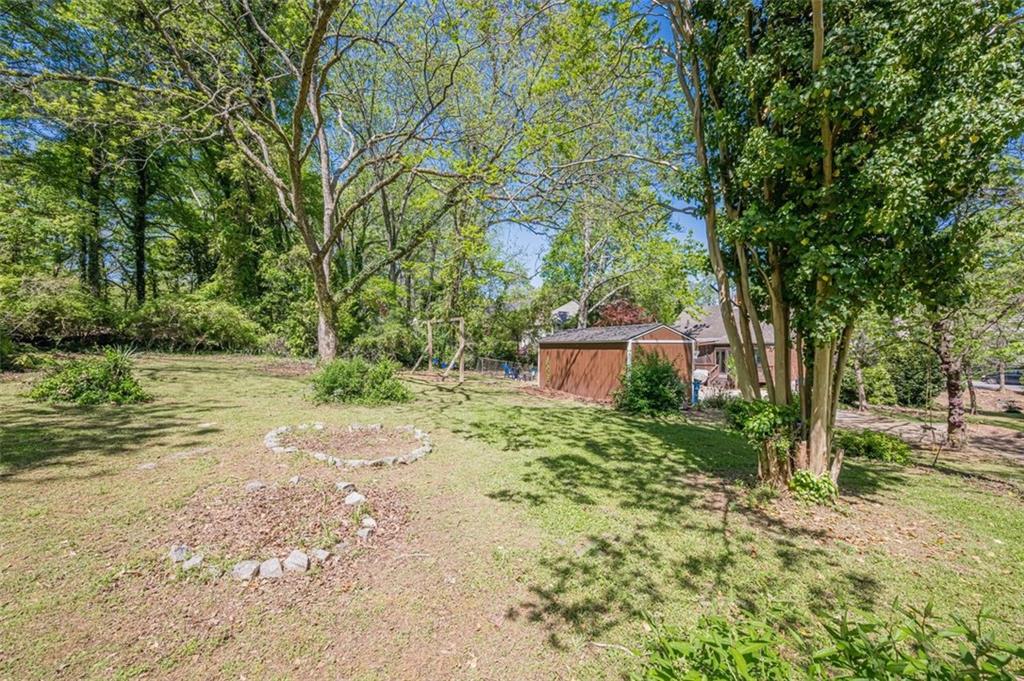 1884 Montrose Drive, East Point, Georgia image 34