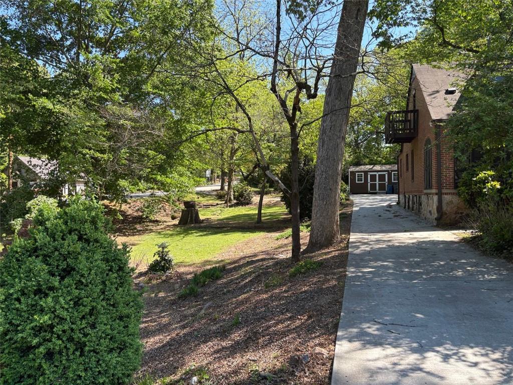 1884 Montrose Drive, East Point, Georgia image 36