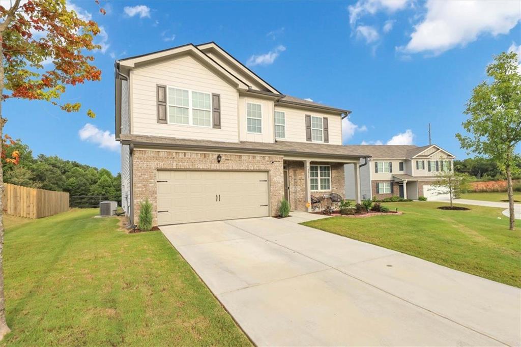 8819 Sibella Court, Lithia Springs, Georgia image 3