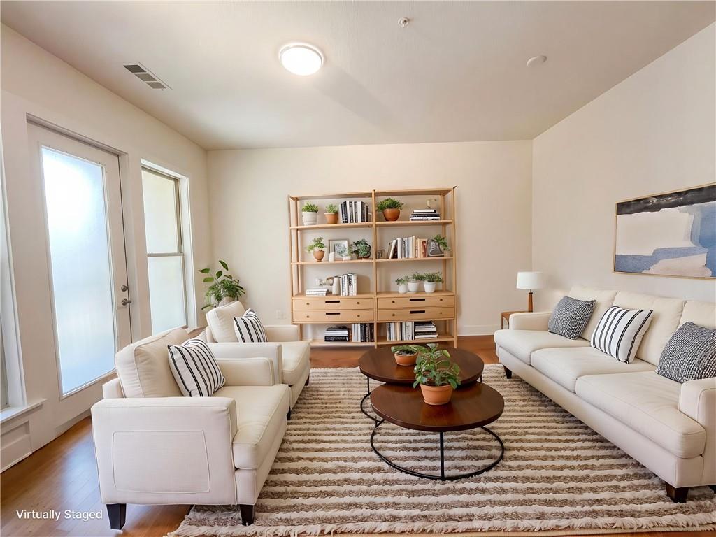 1195 Milton Terrace SE 2204