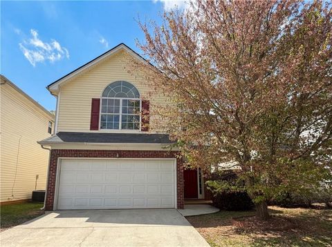 Homes For Sale - 11241 Aliyah Drive<br/> Clayton County, Hampton, GA 30228