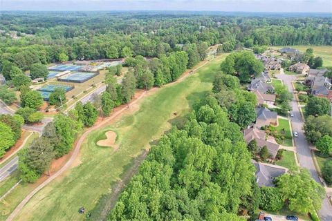 A home in Dacula