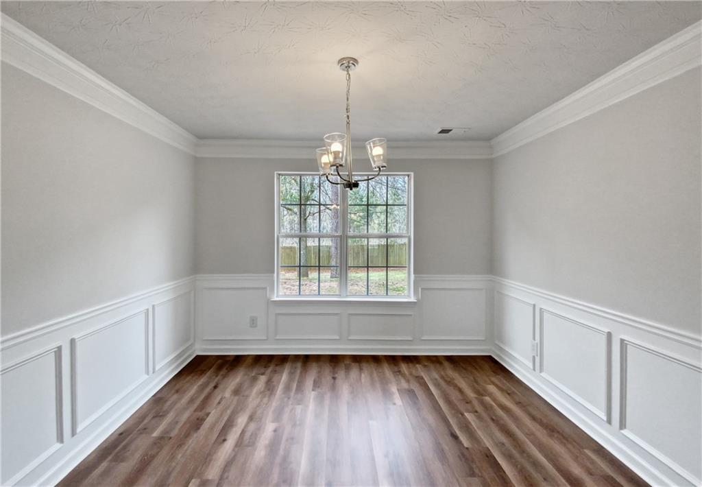 140 Barrington Parkway