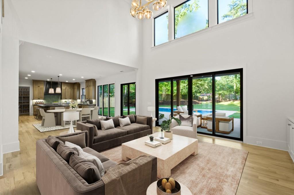 329 Mirador Court