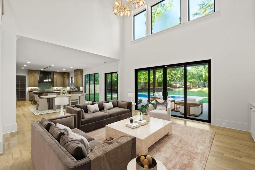 329 Mirador Court