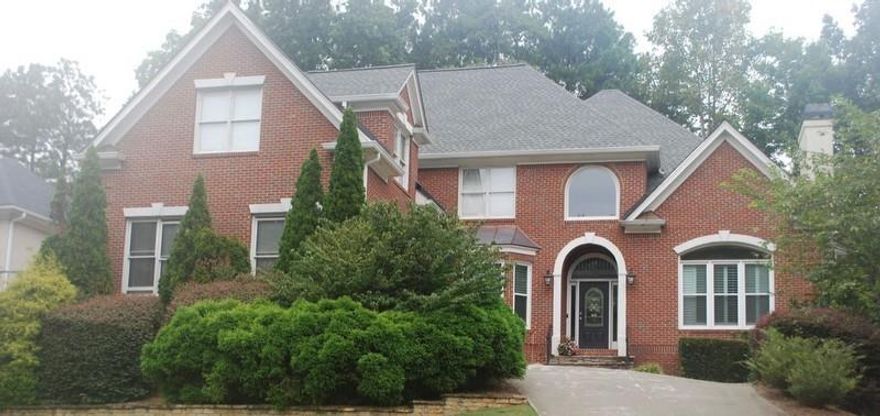 Welcome to 545 Oak Bridge Trail — a beautifully maintained home nestled in one of the area’s most sought-after neighborhoods. This charming residence offers a spacious and functional layout, featuring 5 bedrooms, 4 bathrooms, a spacious kitchen and a finished basement. Thoughtfully designed with comfort and style in mind, this home boasts hardwood floors, updated fixtures, natural light, on a large deck.

Conveniently located near top-rated schools, shopping, and dining, 545 Oak Bridge Trail provides the perfect balance of suburban serenity and city access.