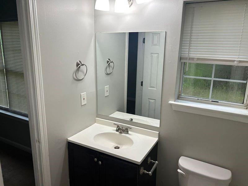 5755 Belmont Ridge Circle, Lithonia, Georgia image 8