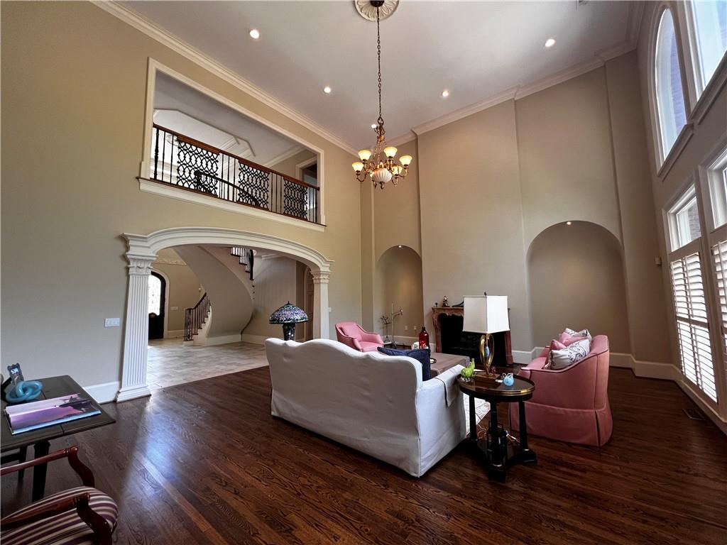 9390 Colonnade Trail, Johns Creek, Georgia image 6