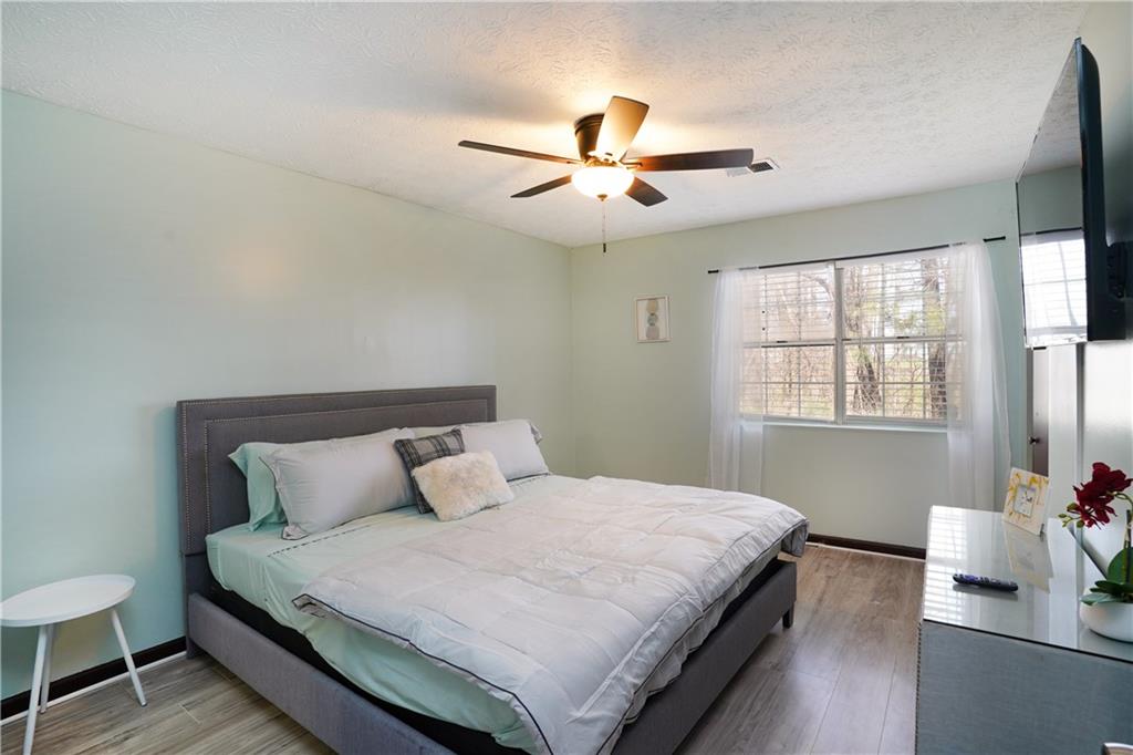 Summer Brook - Residential Lease