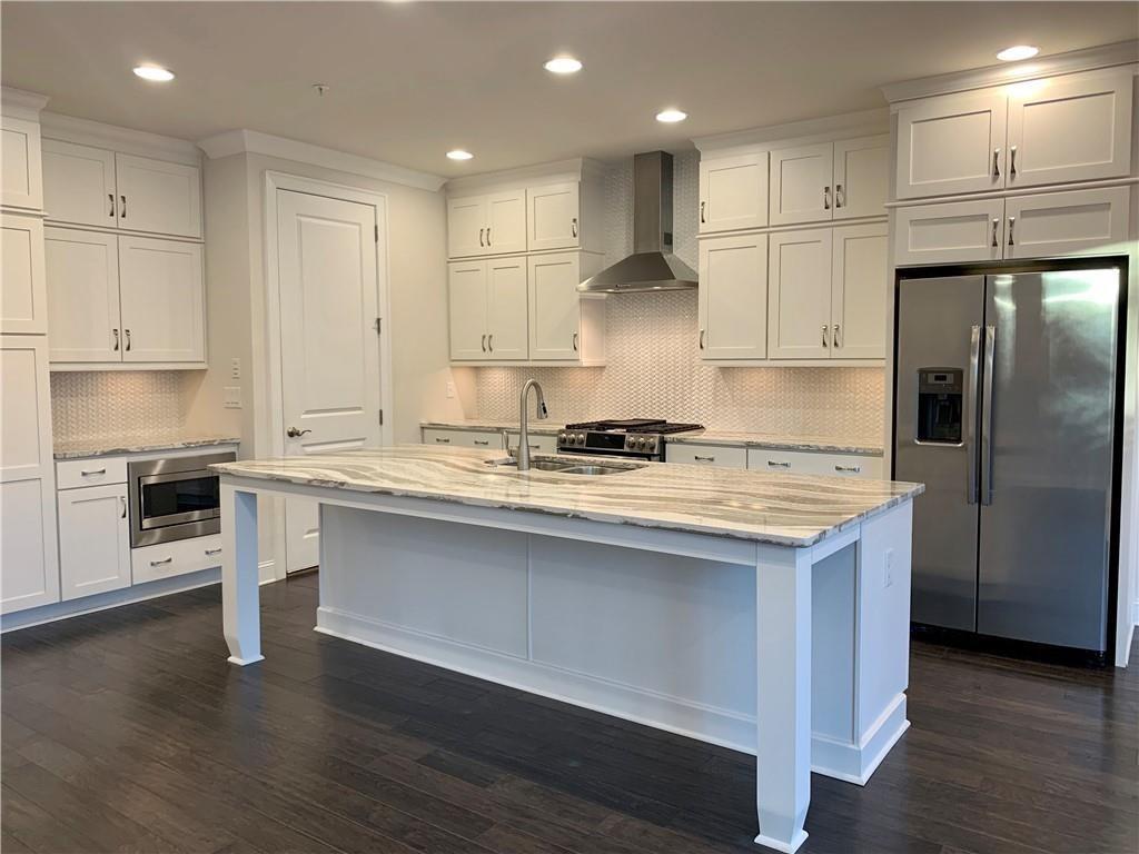 Chelsea Walk - Residential Lease