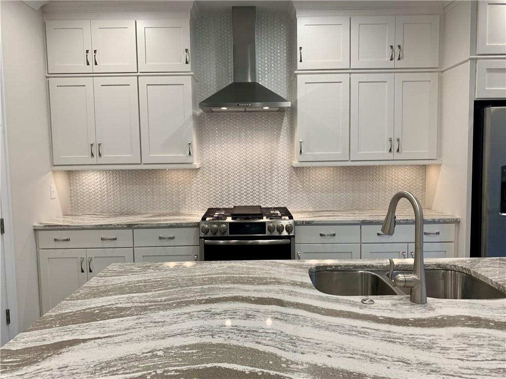 Chelsea Walk - Residential Lease