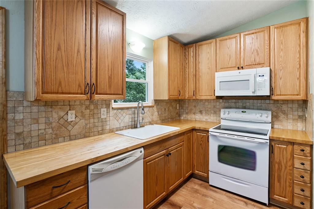 2420 Leaf Land Drive, Duluth, Georgia image 18