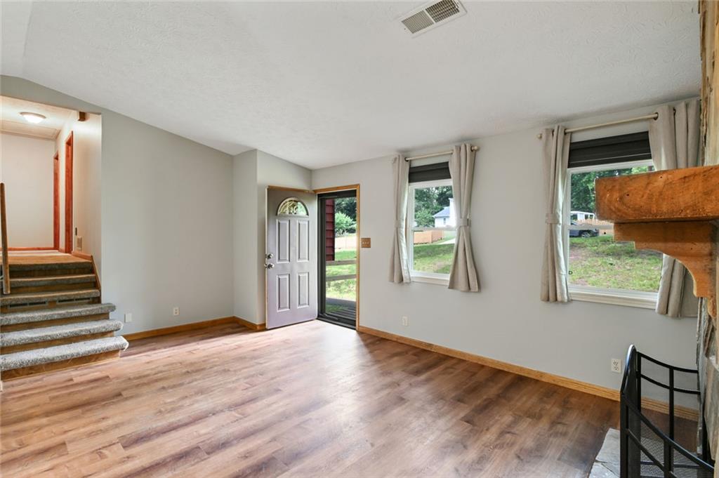 2420 Leaf Land Drive
