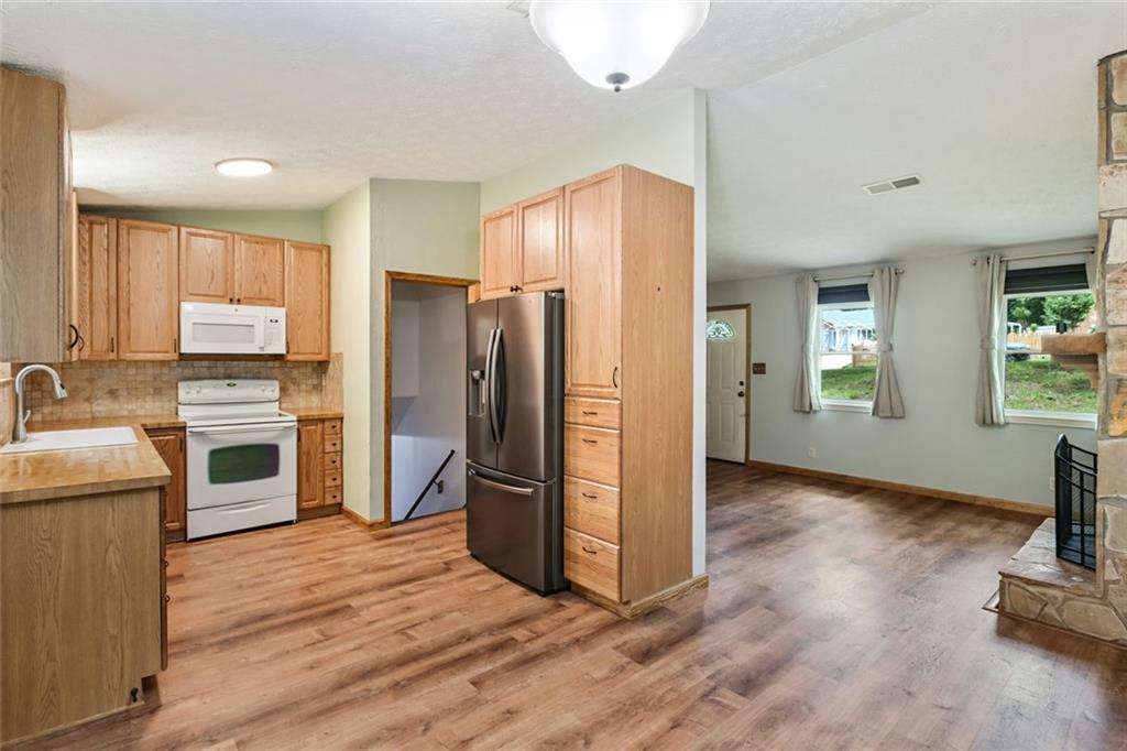2420 Leaf Land Drive, Duluth, Georgia image 14