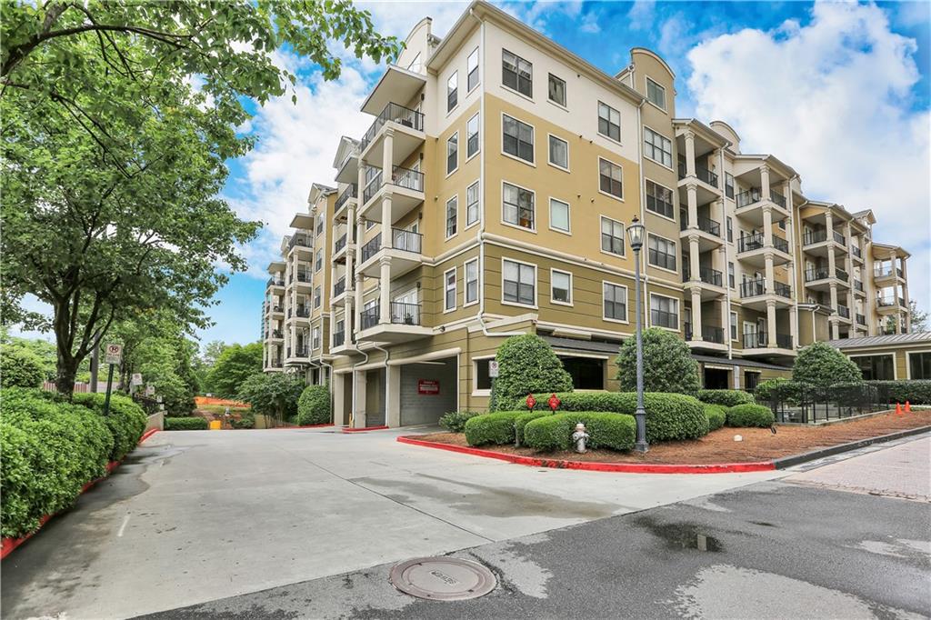 799 Hammond Drive 219