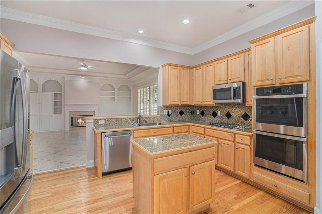 5003 Village Terrace Drive