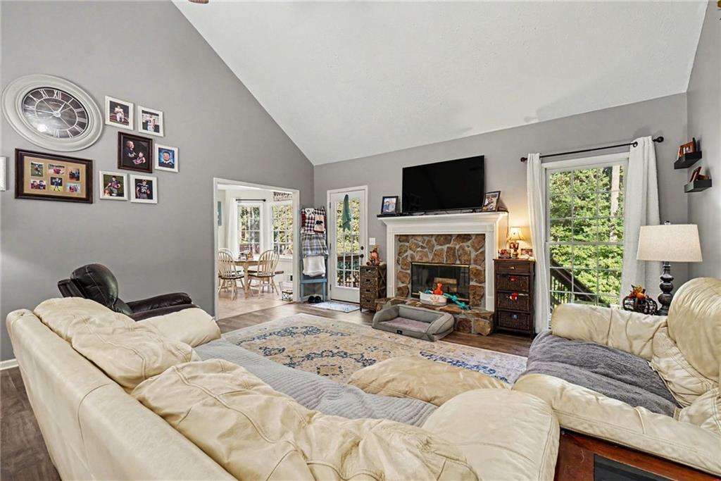 535 Brooksdale Drive
