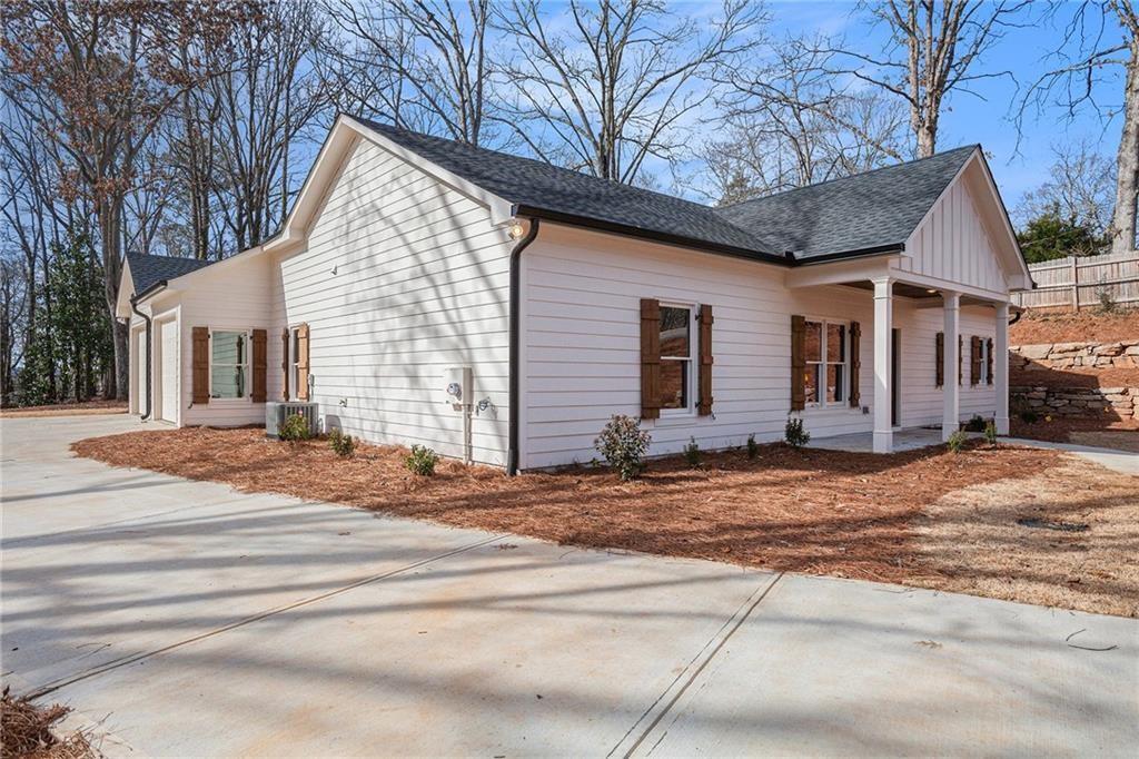 120 Peachtree Drive Dr, White, Georgia image 3