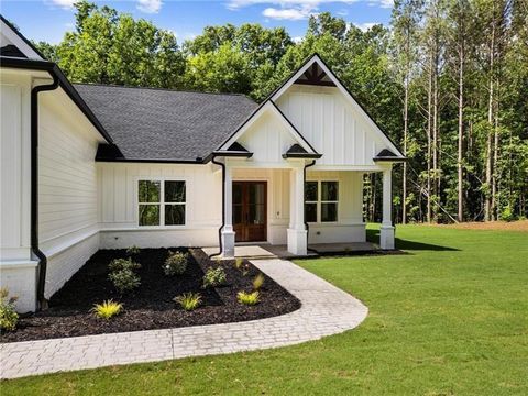 Homes For Sale - 126 Jerusalem Farms Trail<br/> Jasper, GA 30143