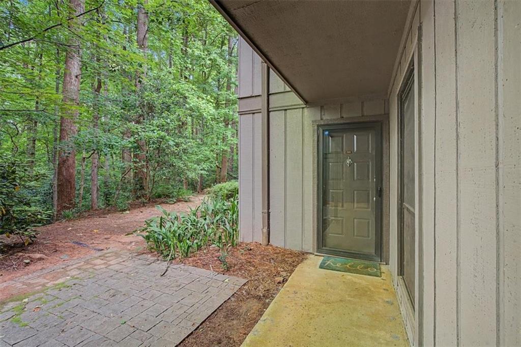 319 Smokerise Circle SE