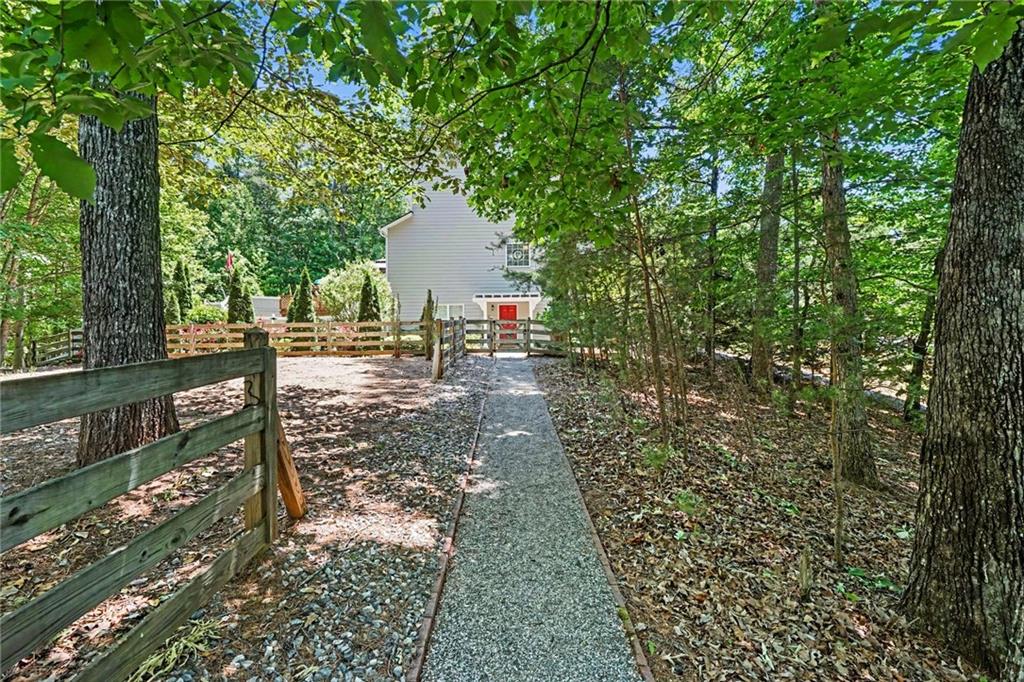 52 White Oak Trail N