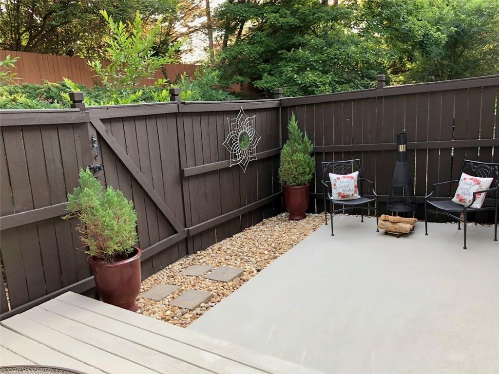 Windward Pointe - Residential