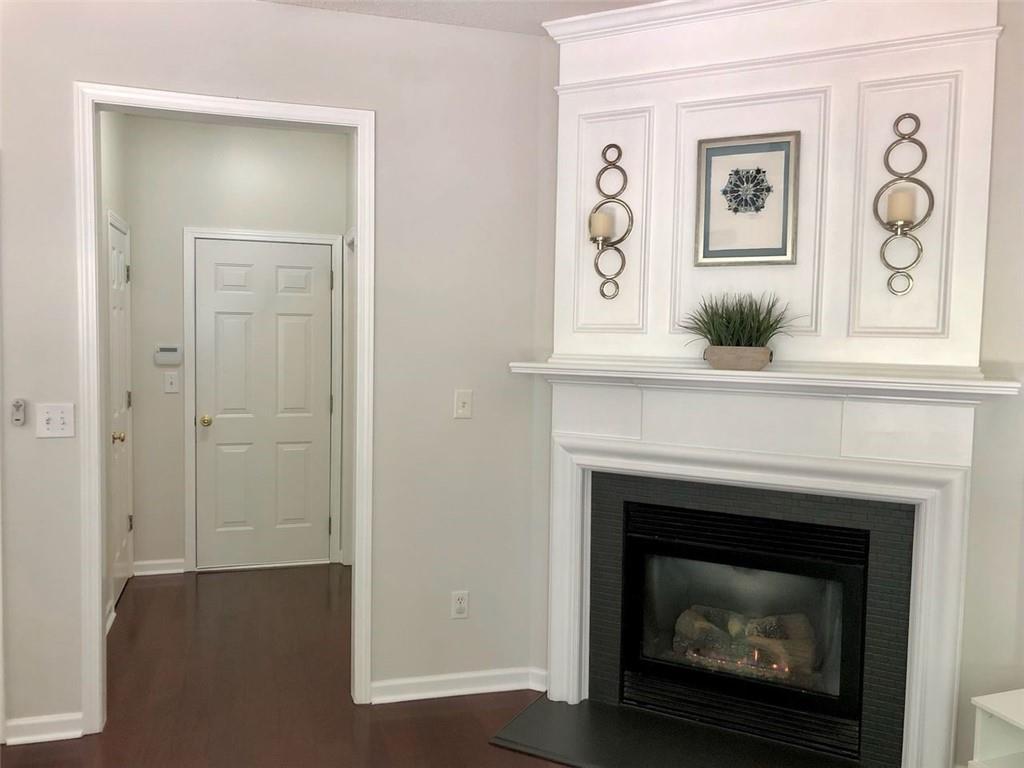 Windward Pointe - Residential