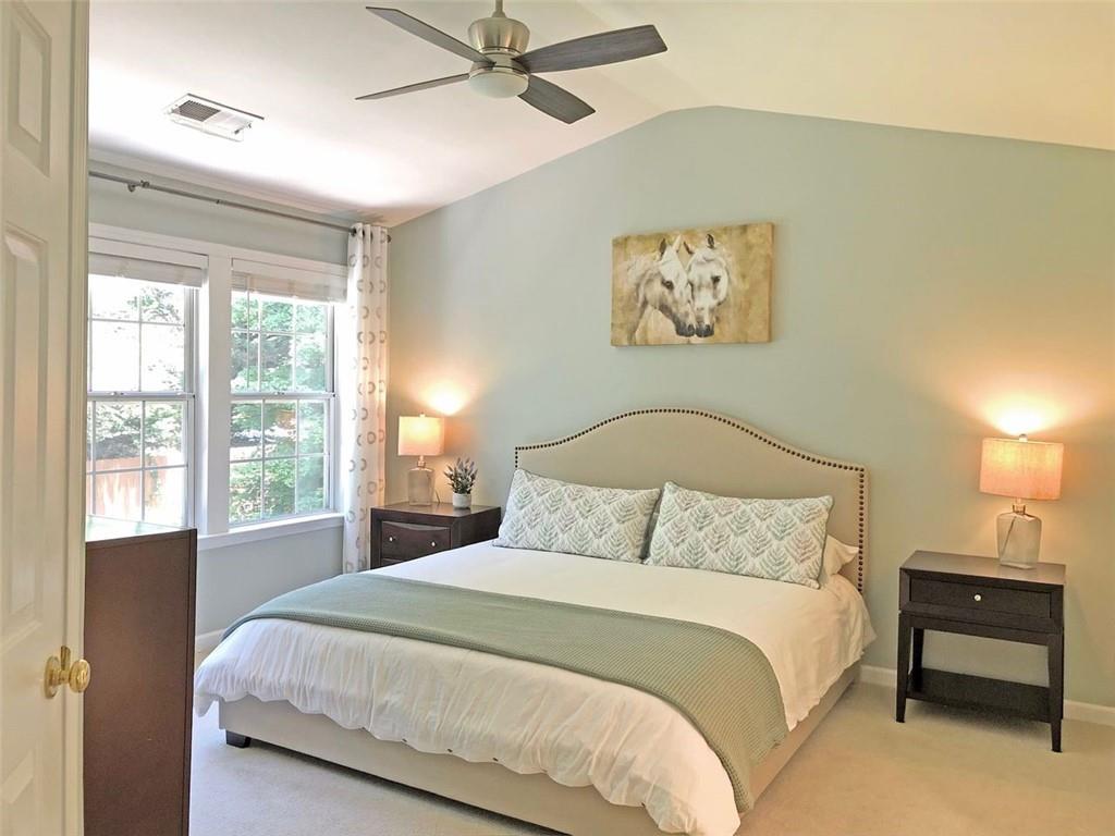 Windward Pointe - Residential