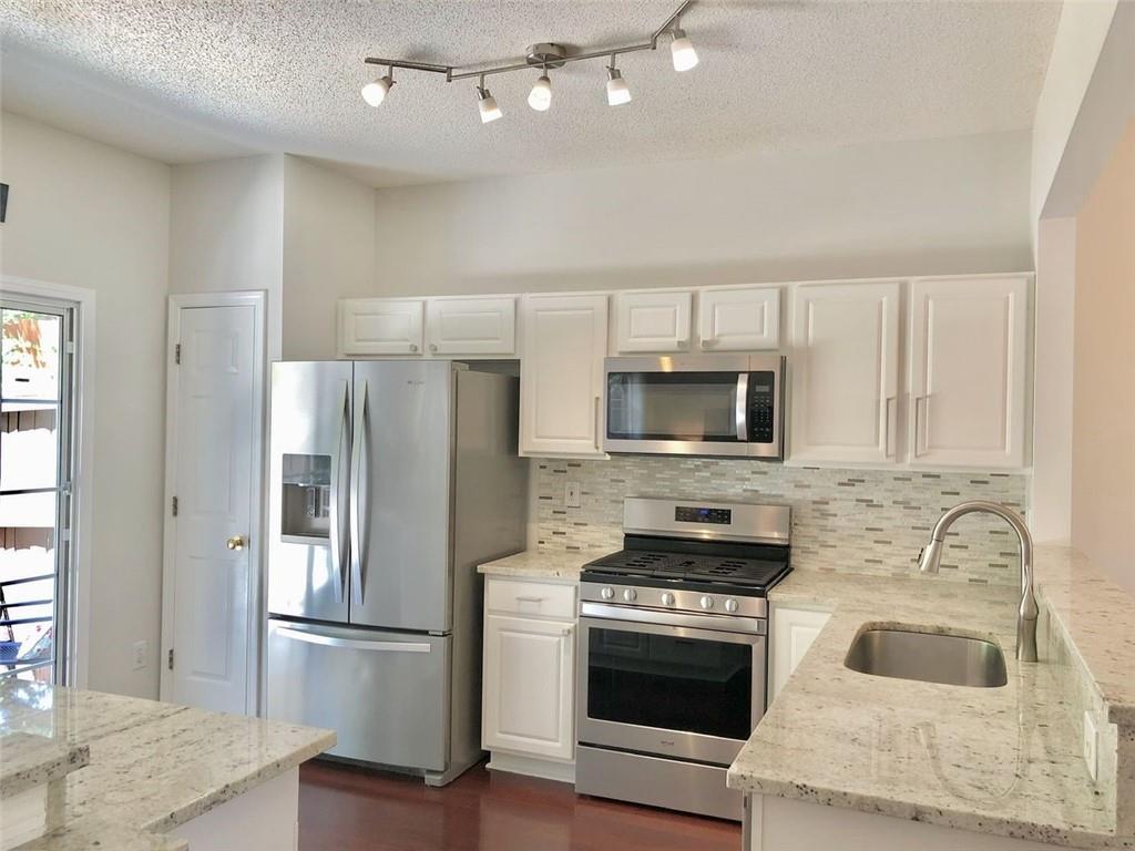 Windward Pointe - Residential