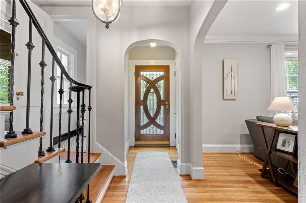 685 E Morningside Drive NE