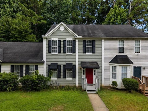 Townhouse For Sale - 3559 Ashley Station Drive<br/> Marietta, GA 30008