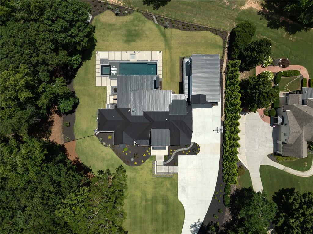 5615 Golf Club Drive