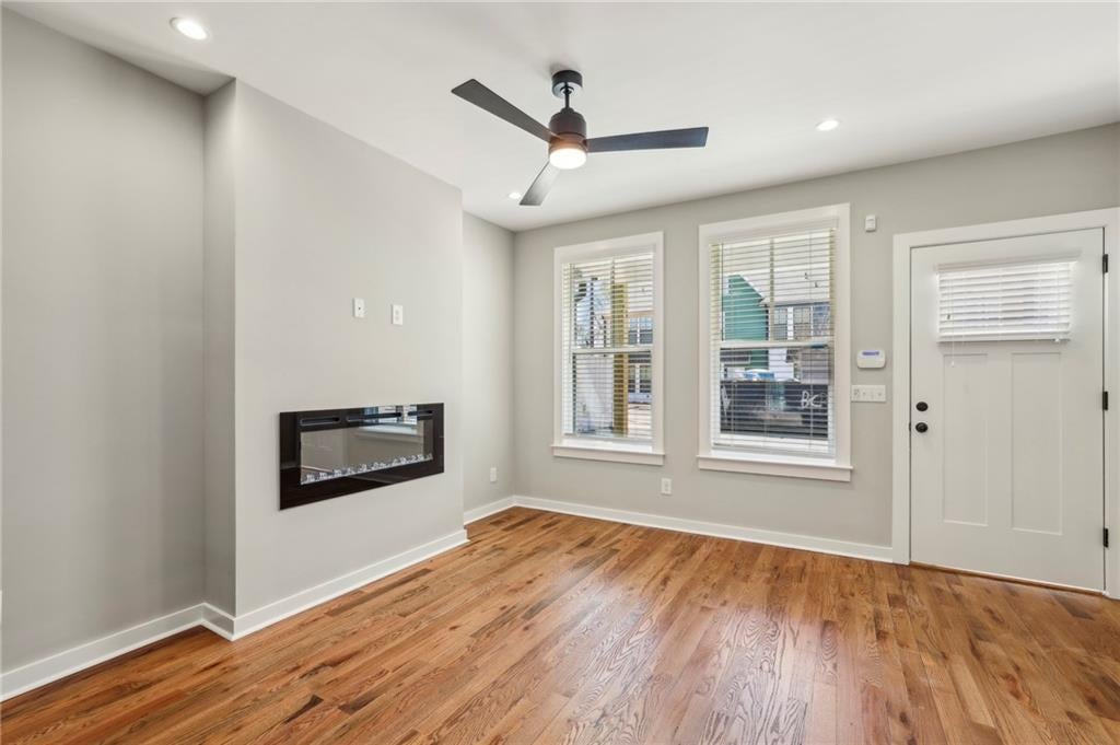 1095 Tucker Avenue 504