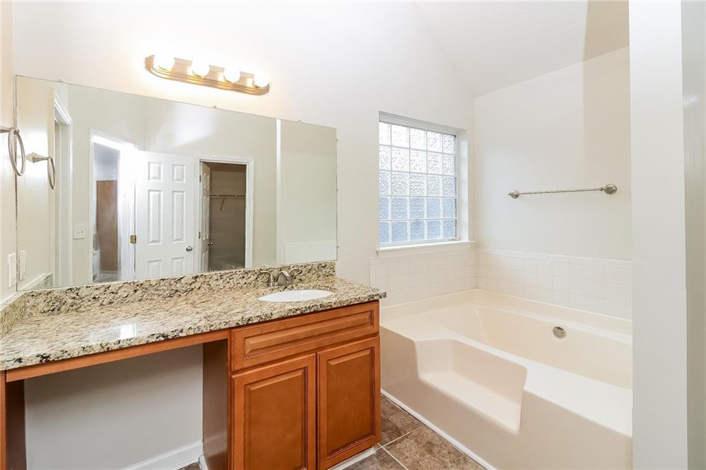 137 Legend Creek Drive, Canton, Georgia image 5