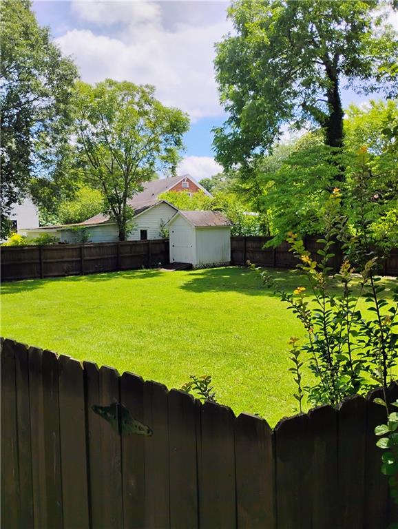99 WOODLAWN Avenue