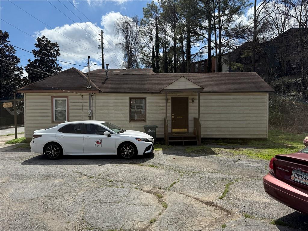 353 Campbell Hill Street NW