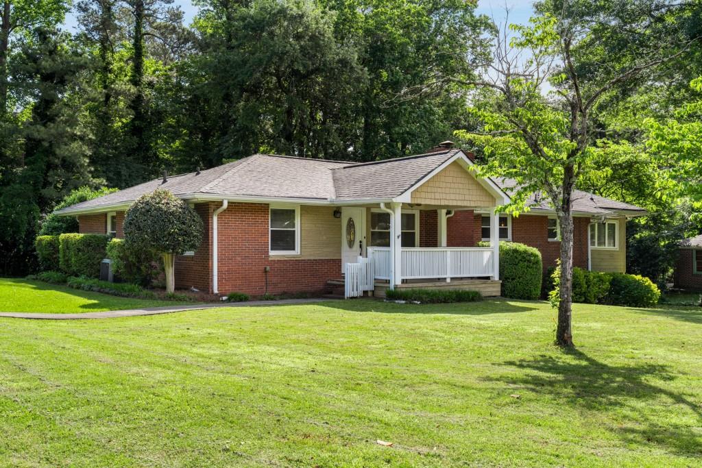 1865 Briarlake Circle