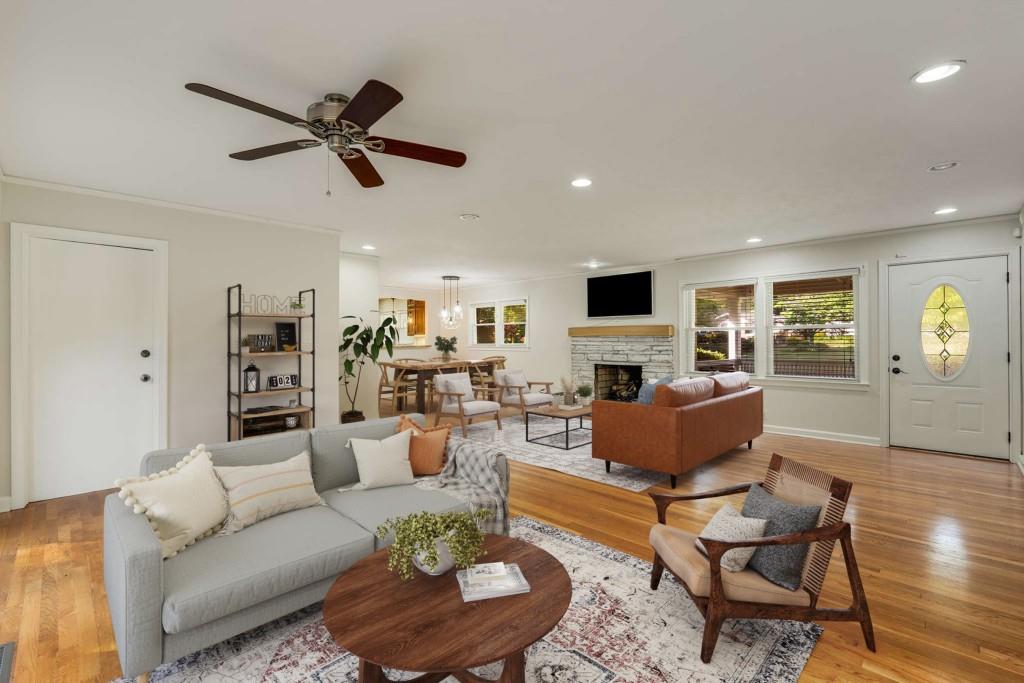 1865 Briarlake Circle