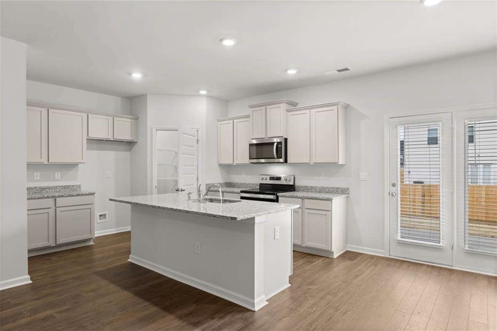 359 Elgin Drive, Lawrenceville, Georgia image 11