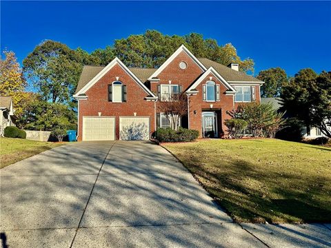 A home in Dacula