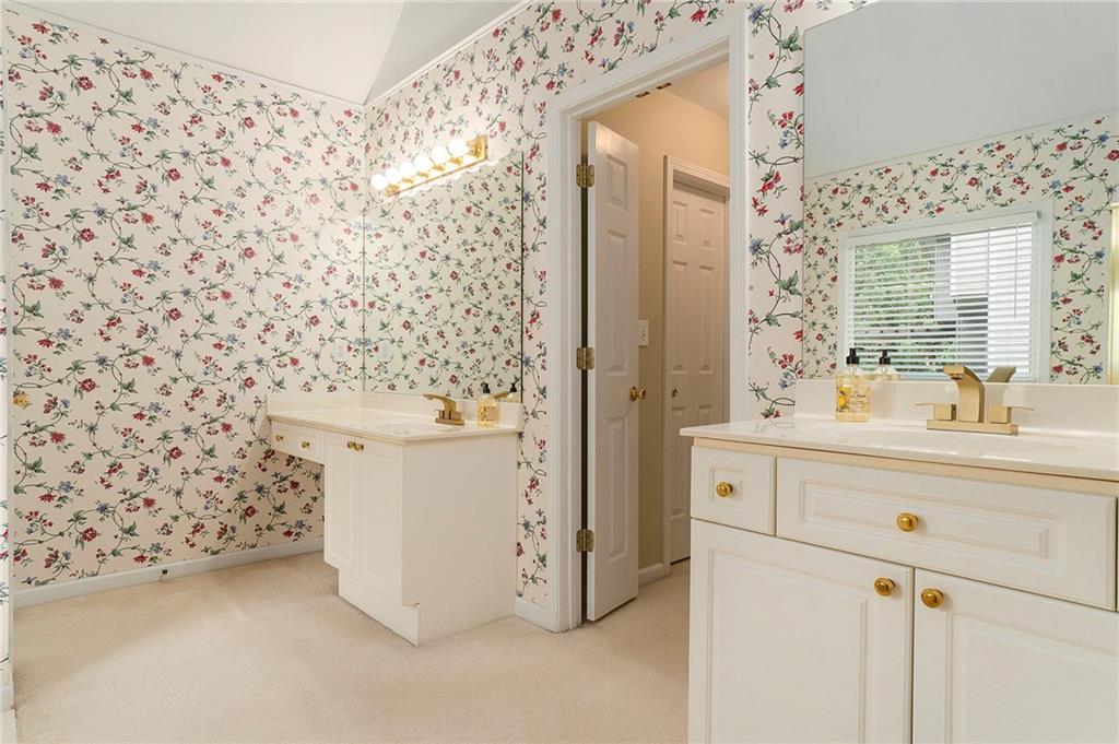 5215 Tealing Drive, Roswell, Georgia image 26