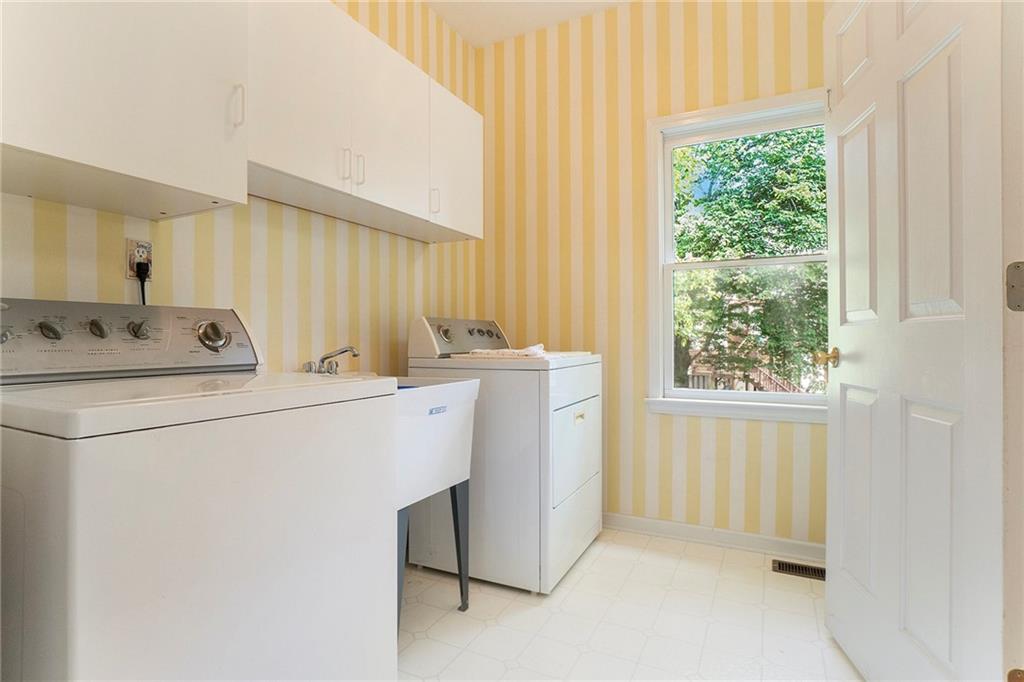 5215 Tealing Drive, Roswell, Georgia image 22