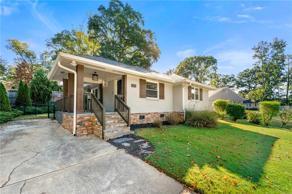 800 Wayland Court SE