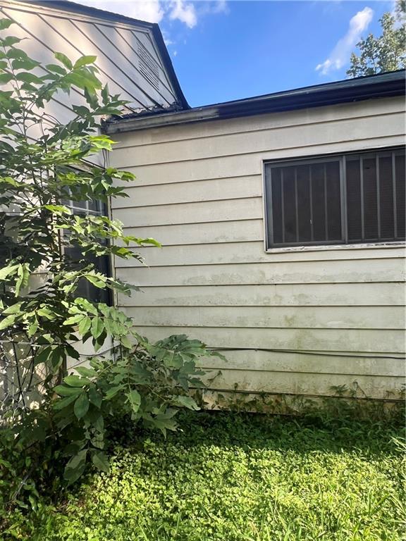 1223 Lockwood Drive SW