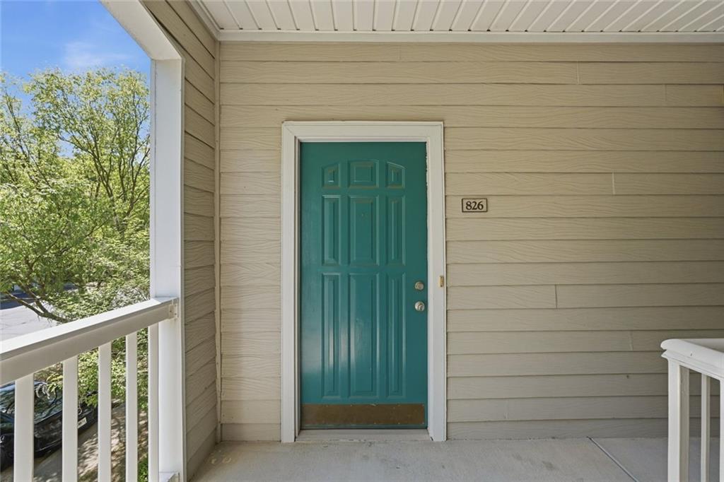 826 Sandringham Drive