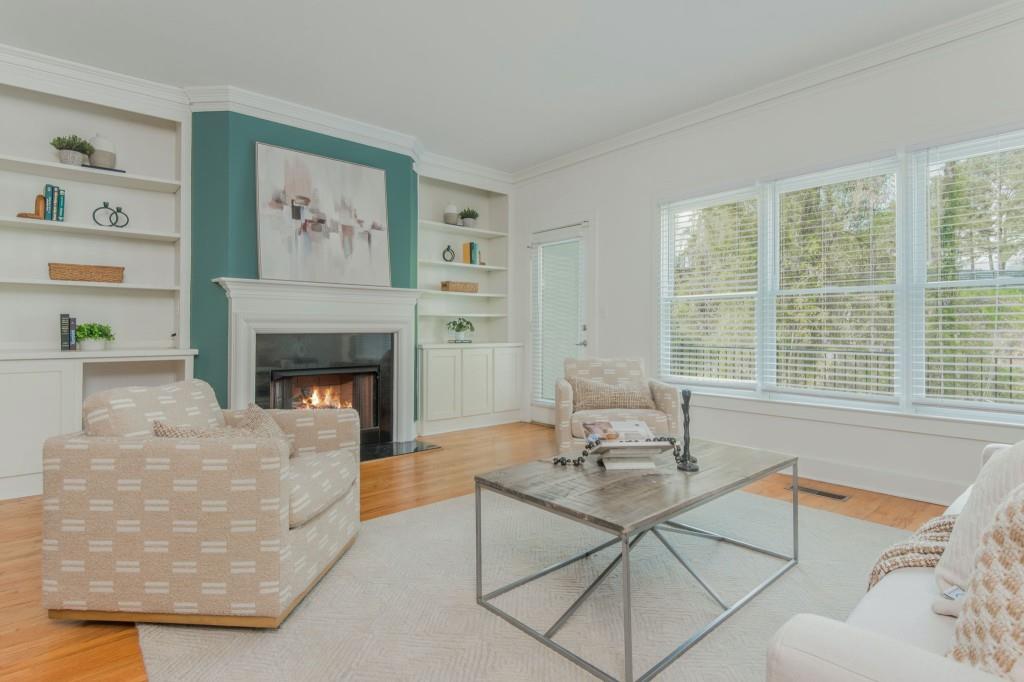 2430 Dresden Parc Circle, Atlanta, Georgia image 8