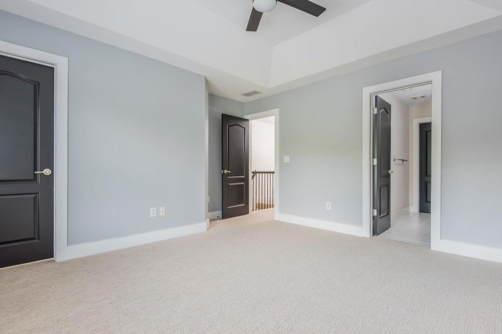 2430 Dresden Parc Circle, Atlanta, Georgia image 24